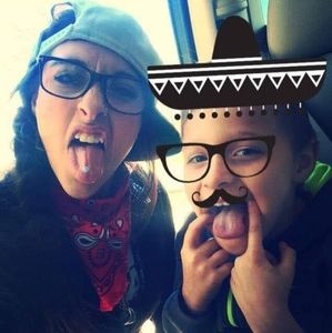 Meet your Posher, Marissa